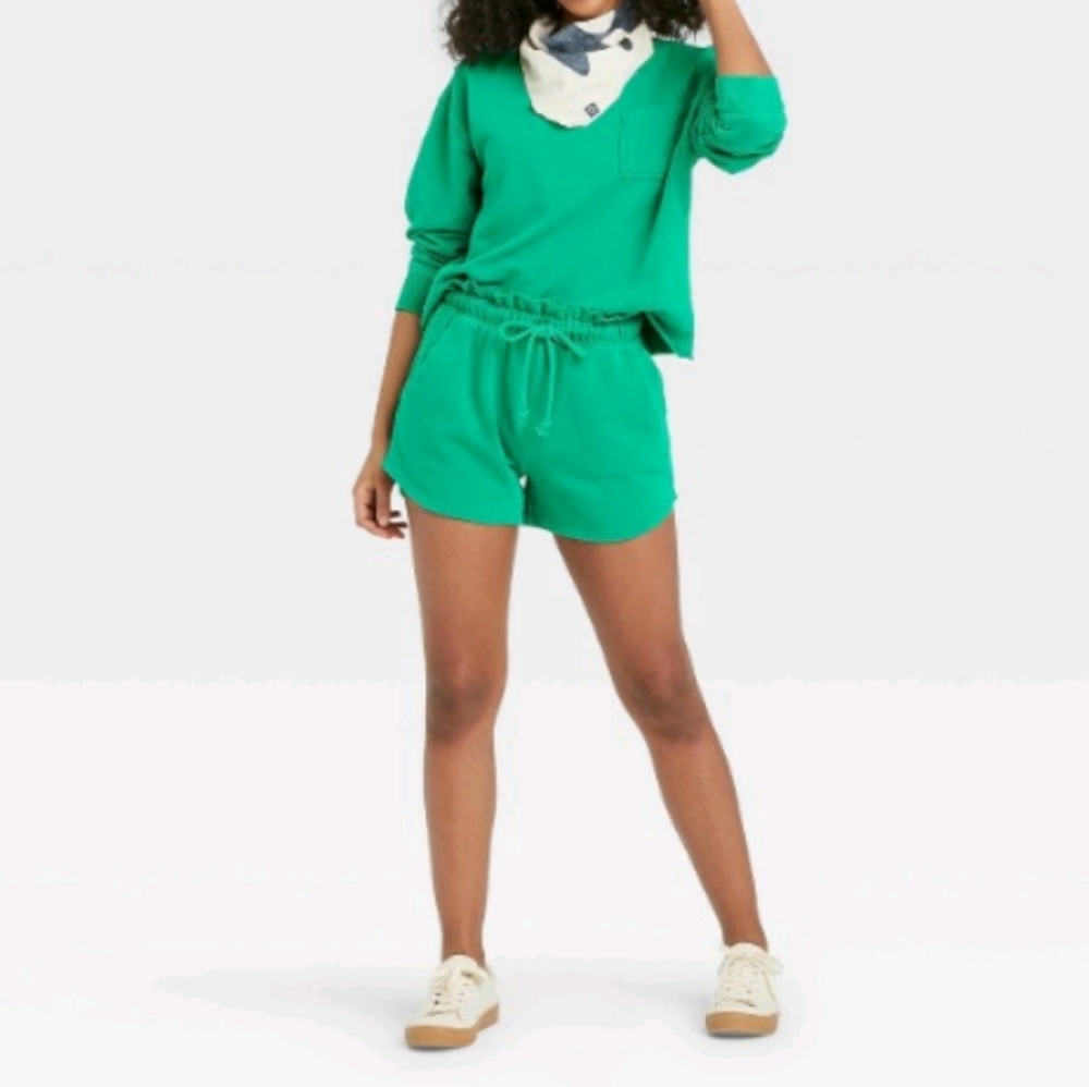 High Rise Pull on Shorts